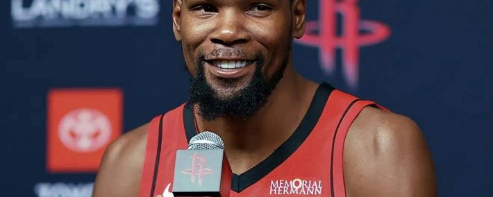 杜兰特降(jiàng)薪加盟火箭，表面血(xuè)虧(kuī)实则天秀？这波操作细思极恐(kǒng)！