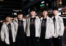 S15八强赛前瞻：LCK内战一触即发，CFO肩负抗韩使命！