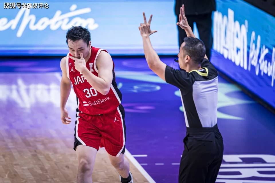 議(yì)起复盘｜这一支日本男篮排在实力榜(bǎng)第2是FIBA官方“毒(dú)奶”