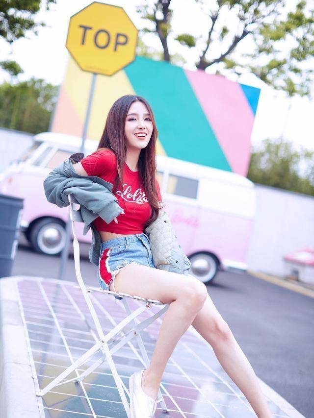 Rita的逆(nì)袭之路！电竞解说到娱乐圈女神，跨界走(zǒu)得飞起！