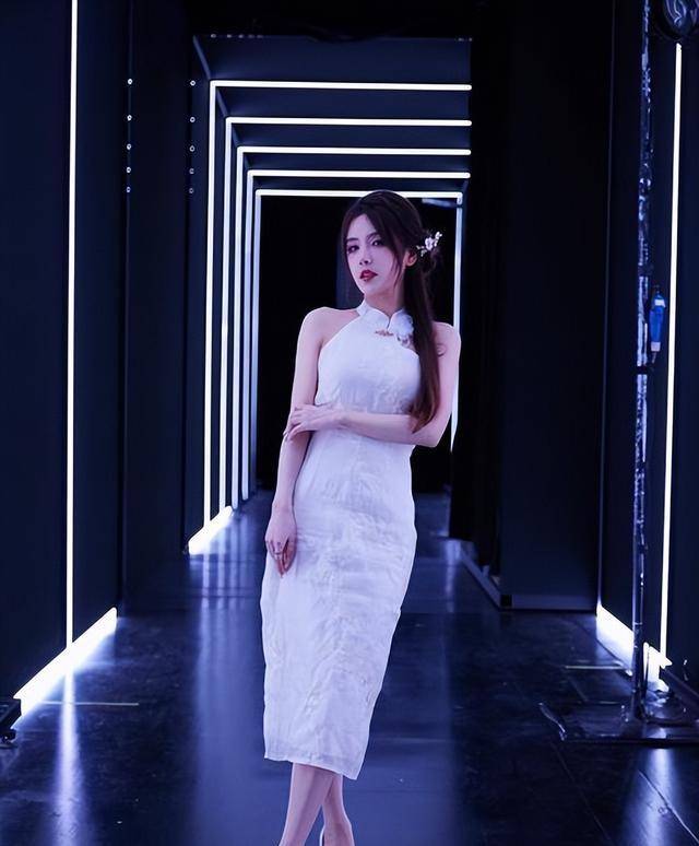 Rita的逆(nì)袭之路！电竞解说到娱乐圈女神，跨界走(zǒu)得飞起！