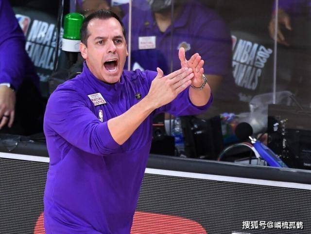 LOL比赛设置局内战术暂停？为什么我觉得此举很抽象，不可行！