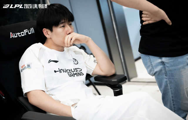 LPL冒(mào)泡(pào)赛：IG能否(fǒu)逆襲(xí)？TES能否(fǒu)保住优势？