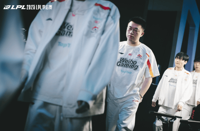 LPL冒(mào)泡(pào)赛：IG能否(fǒu)逆襲(xí)？TES能否(fǒu)保住优势？