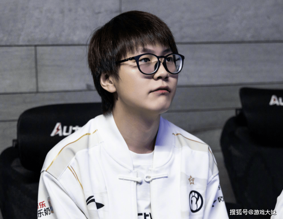 外媒统计S赛选手助攻榜，LPL三人上榜，LCK包揽前二